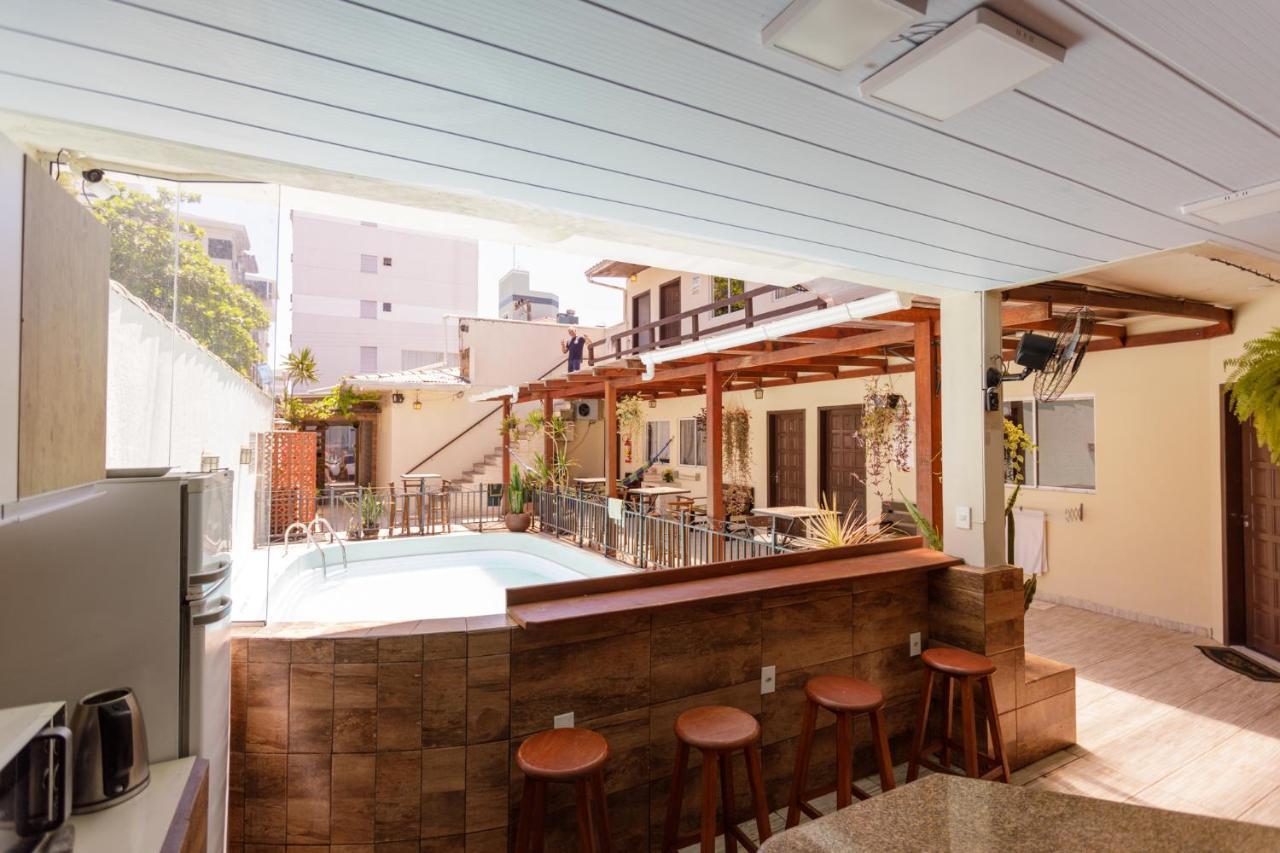 Residencial Eucaliptos Hotel ฟลอเรียนอโปลิส ภายนอก รูปภาพ