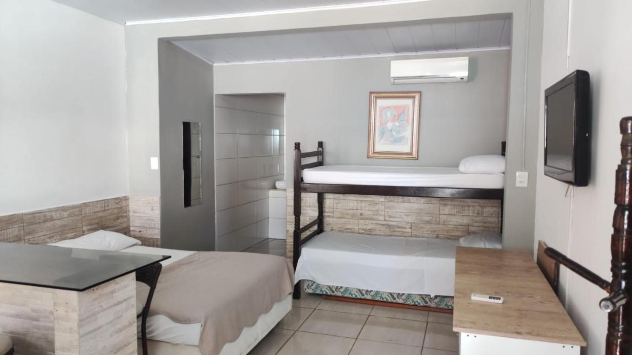 Residencial Eucaliptos Hotel ฟลอเรียนอโปลิส ภายนอก รูปภาพ