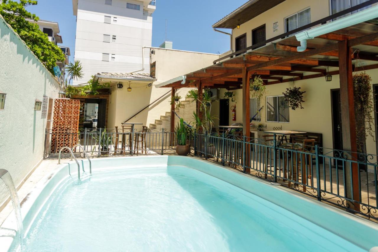 Residencial Eucaliptos Hotel ฟลอเรียนอโปลิส ภายนอก รูปภาพ